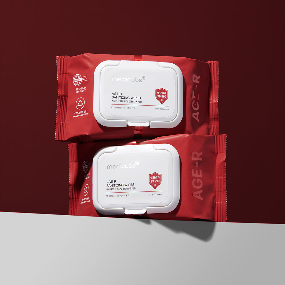 cleansing-wipes-h4 1_2c116ef3-92b5-4811-8894-8fccd77925ee.png